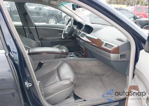 2007 BMW 750Li z USA, uszkodzony, nr VIN WBAHN83597DT67330